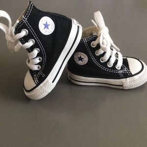 Baby Converse All Stars- Chuck Taylor Hi-Tops